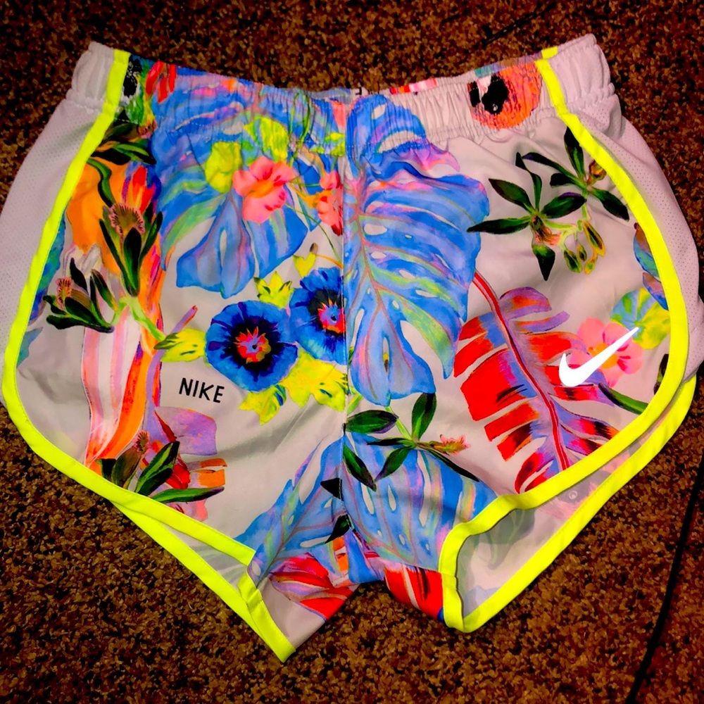 Athletic shorts